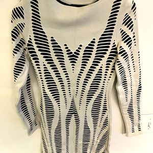 RVN white bodycon stretch long sleeved dress, Small